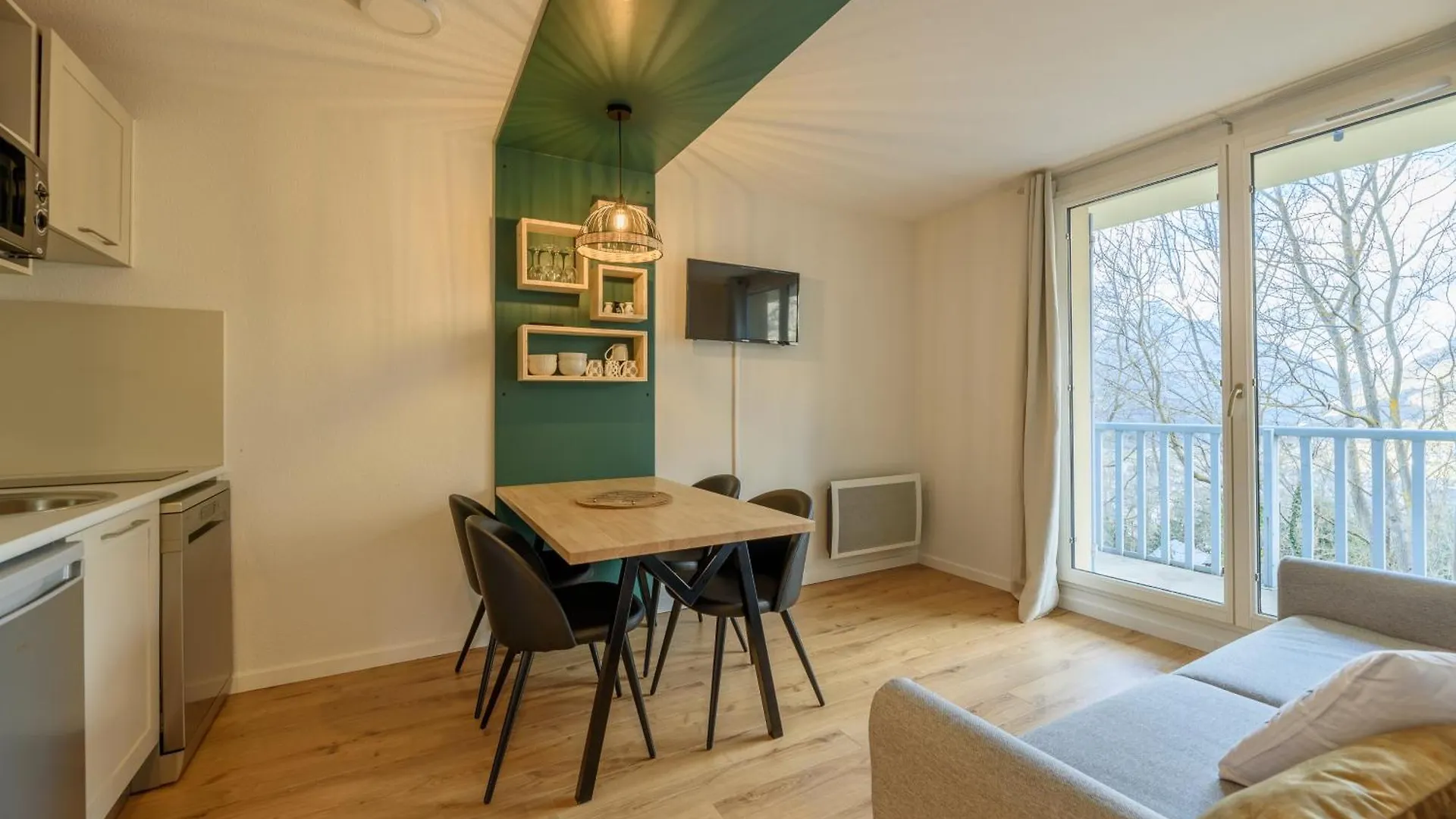 Les Balcons De L'Yse Residence De Tourisme Luz-Saint-Sauveur 0*,  Francia